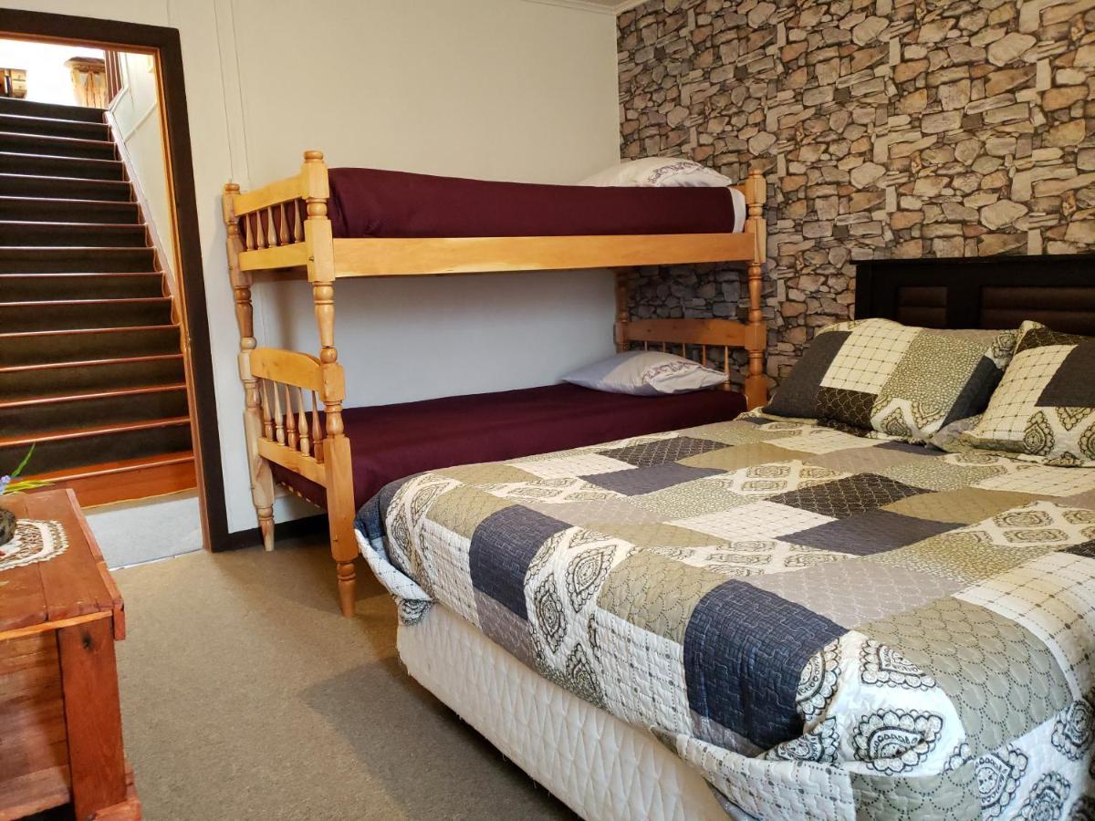 Hostal Torres Del Paine 2 Punta Arenas Exterior photo
